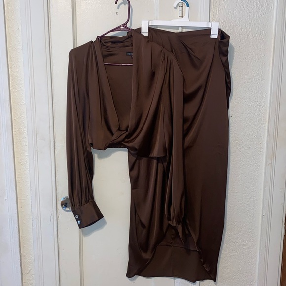 Fashion Nova Brown Skirt Set - Picture 4 of 10